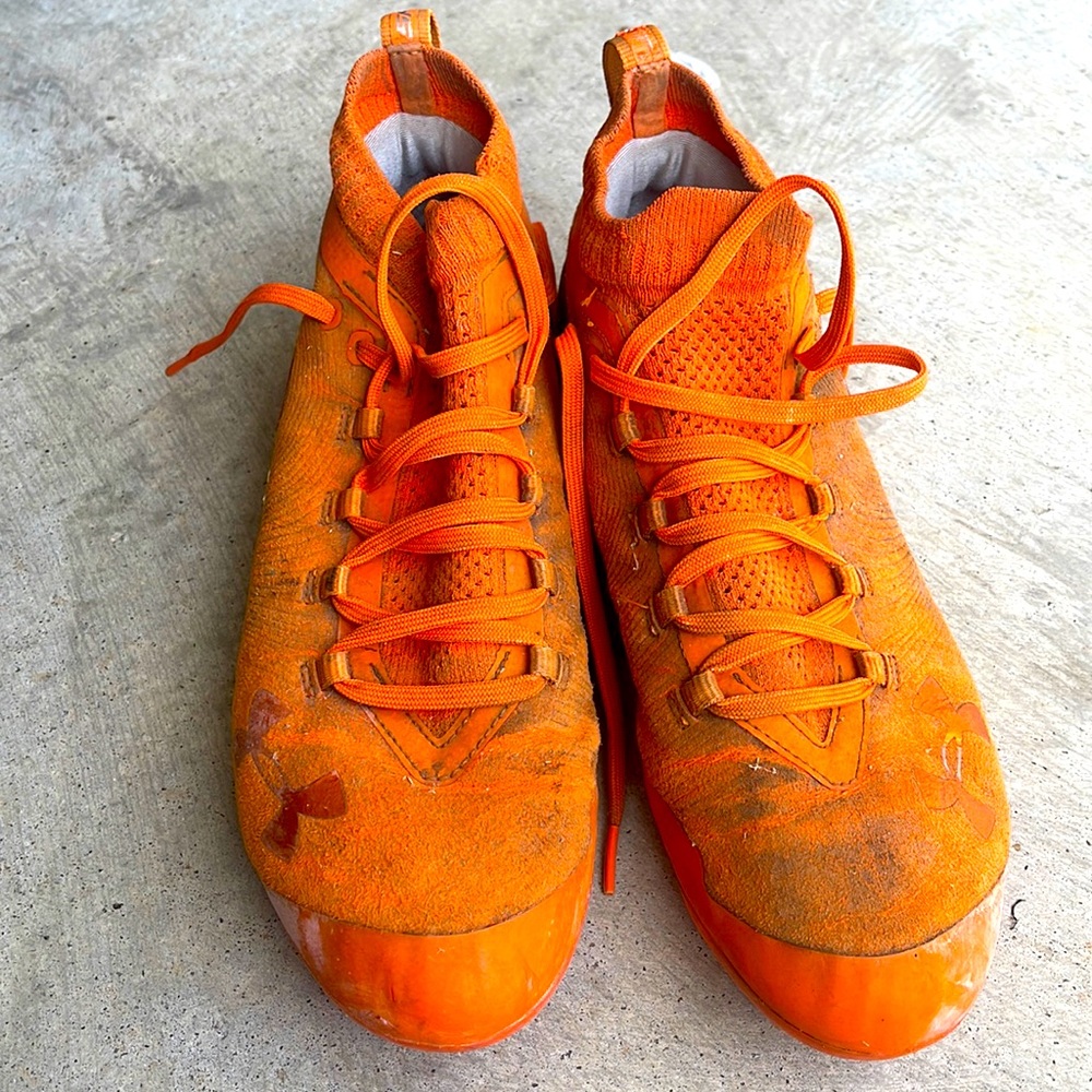 Football cleats